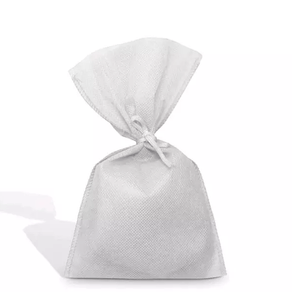 SACO SURPRESA TNT BRANCO 10 UN X 20 X 30 CM. SACO SURPRESA TNT BRANCO 10 UN X 20 X 30 CM.